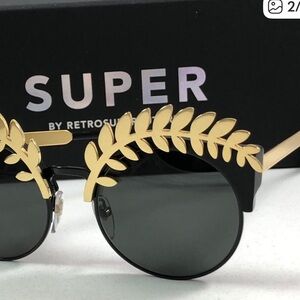 RetroSuperFuture Ilaria Limited Edition Su…